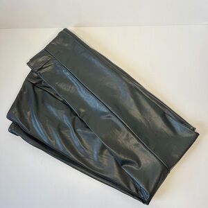 Anne Klein Faux Leather Pants Size Large Black